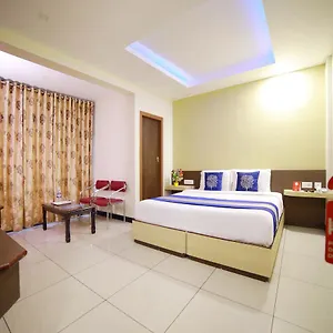 Oyo 8588 Rainbow Hotel