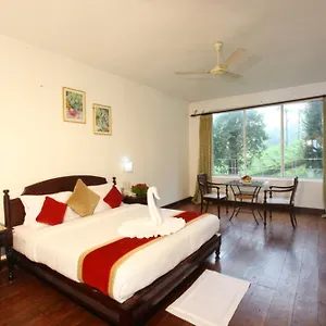 Oak Fields Hotel
